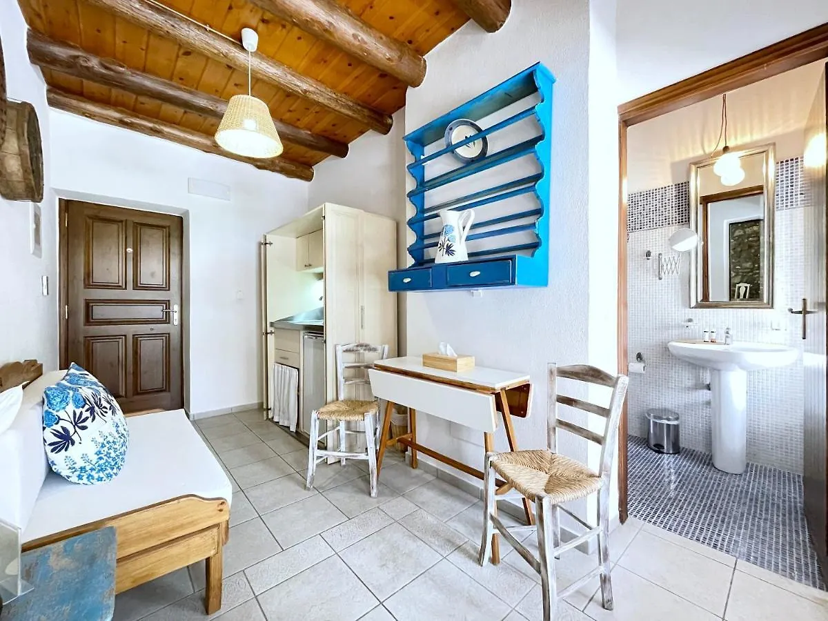 Four Seasons Of Bliss At Sohora Hotel Rethymno  Greece