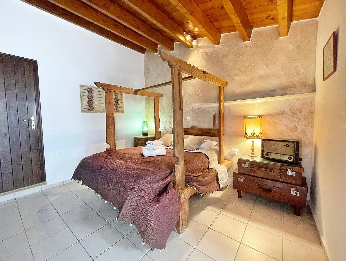 Four Seasons Of Bliss At Sohora Hotel Rethymno  Rethymno (Crete)