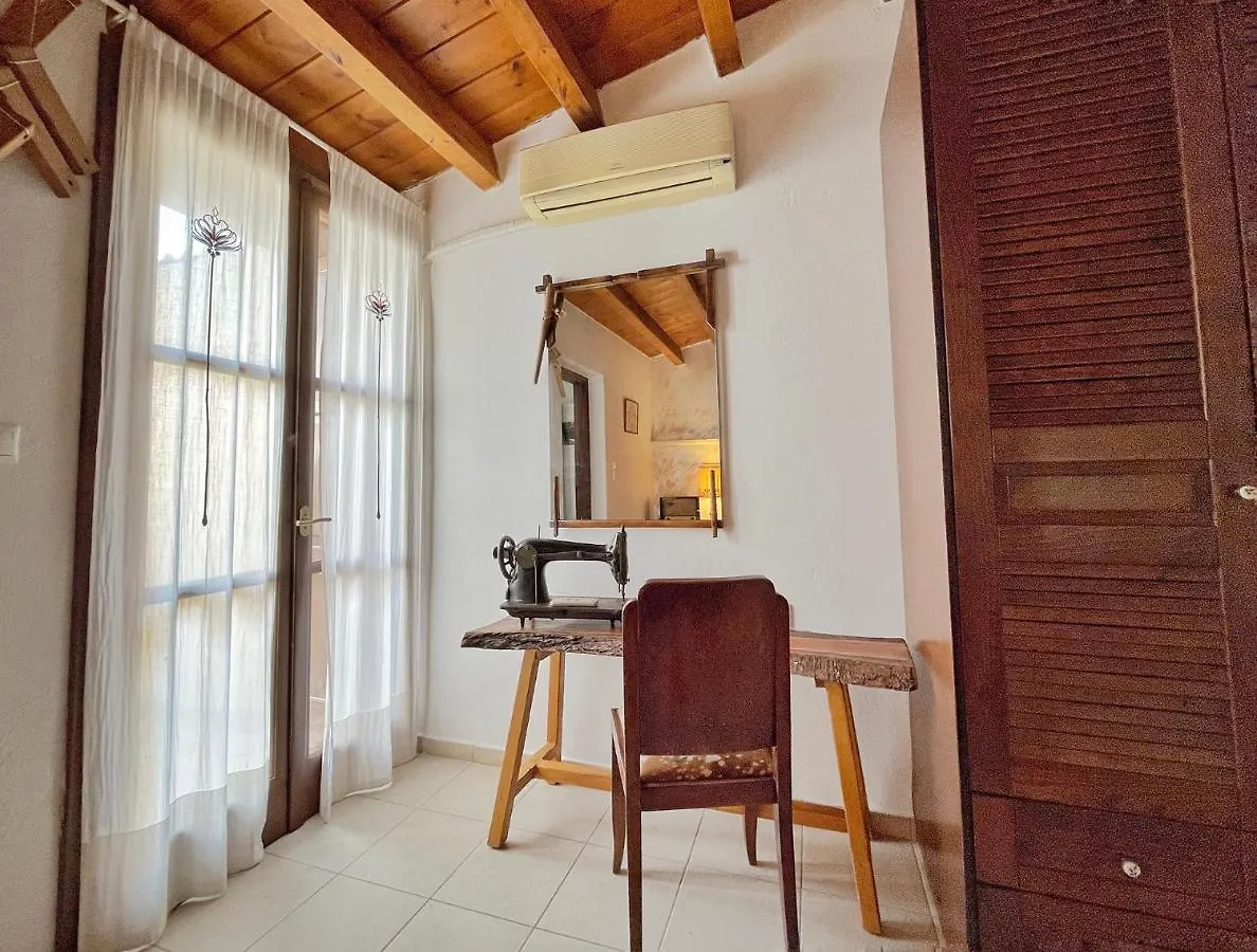 Four Seasons Of Bliss At Sohora Hotel Rethymno  Rethymno (Crete)