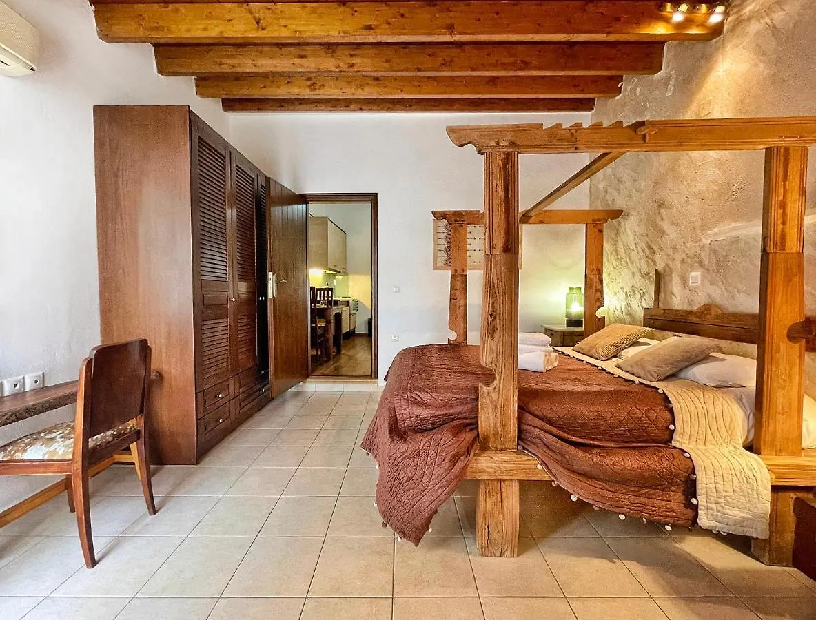 Inn Four Seasons Of Bliss At Sohora Hotel Rethymno