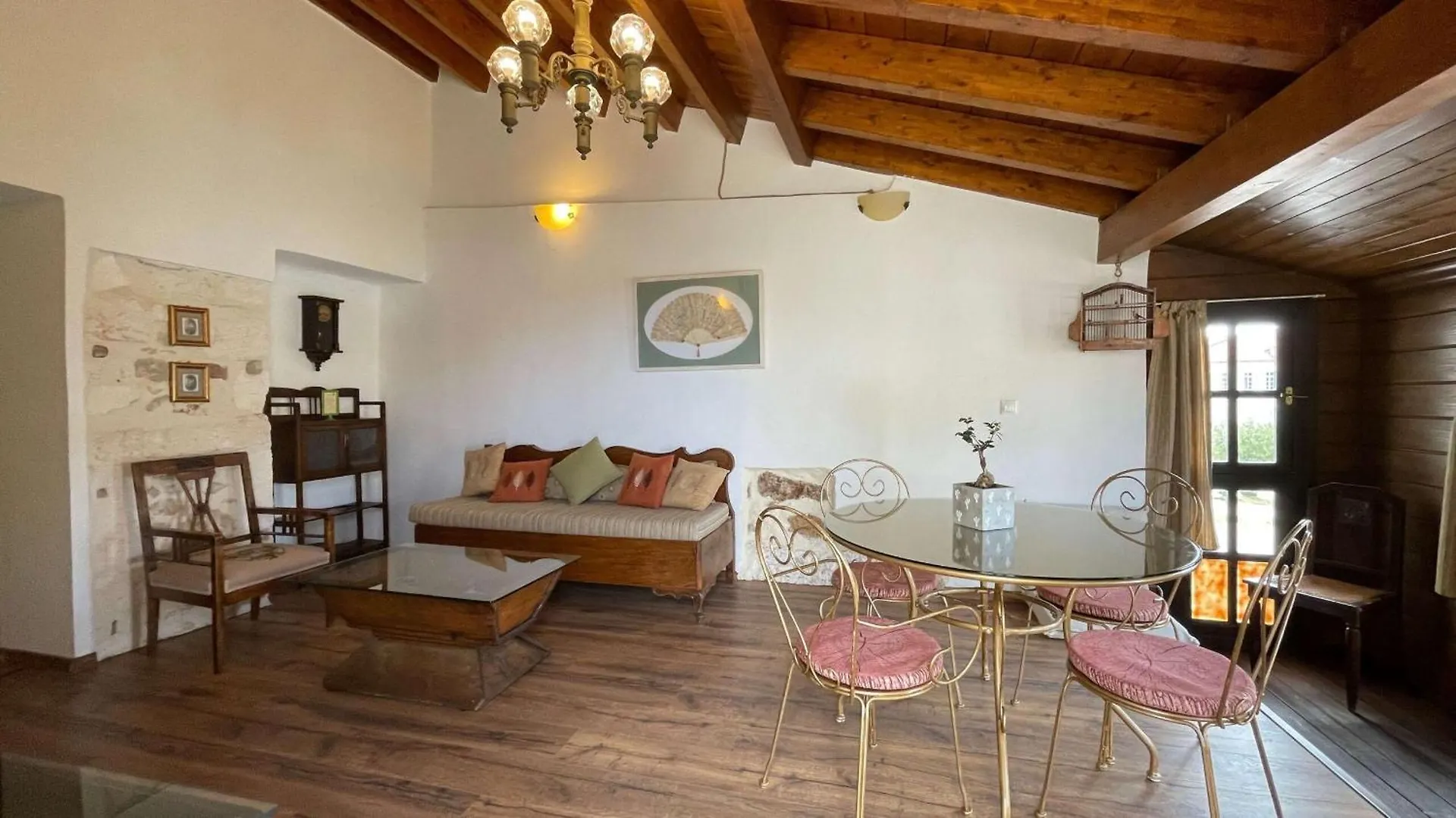 Four Seasons Of Bliss At Sohora Hotel Rethymno  Greece