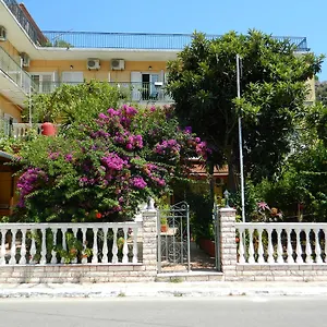 Logara's Aparthotel Agia Efimia